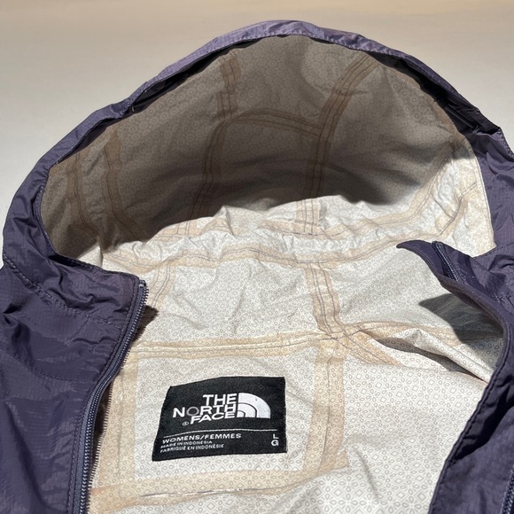 North Face Purple Hyvent Lightweight Rain Jacket- Size L - Picture 6 of 16